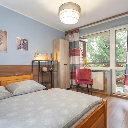 Elena * シクラルスカ・ポレンバ